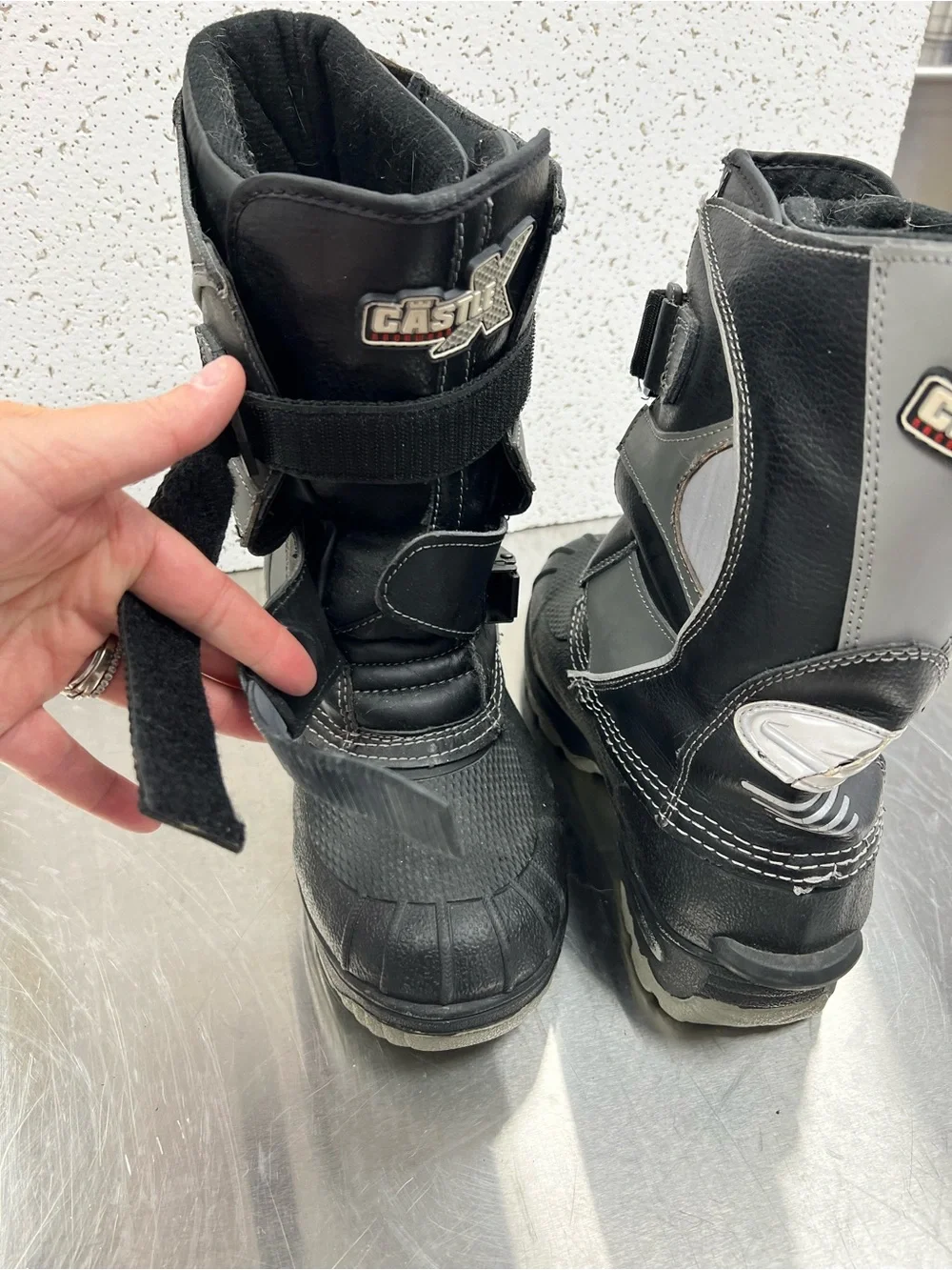 Castle X Men's Black & Gray Waterproof Snow Boots
